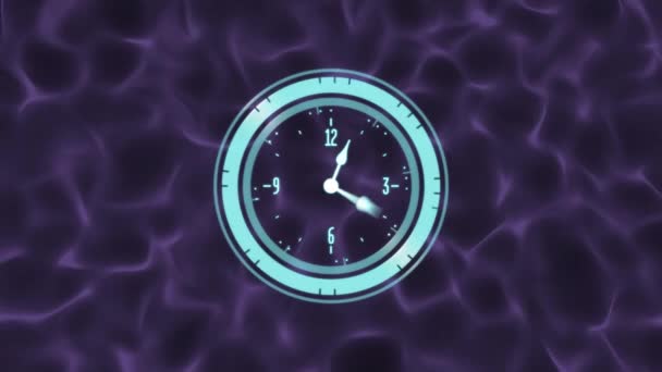 Animation Der Sich Schnell Bewegenden Uhr Auf Lila Gemustertem Hintergrund — Stockvideo