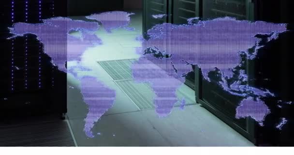Анимация Эффекта Скольжения Над Картой Мира Фоне Серверной Комнаты Компьютера — стоковое видео