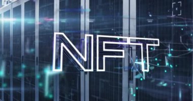 Nft metin veri işlemlerinin bilgisayar sunucuları üzerinden canlandırılması. Küresel kripto para birimi, hesaplama, dijital arayüz ve dijital olarak oluşturulmuş video işleme kavramı.