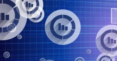 Şebeke üzerinde veri işleme ve ikili kodlama animasyonu. Küresel bağlantılar, iş dünyası, bulut hesaplama, dijital arayüz ve veri işleme kavramı dijital olarak oluşturulmuş video.