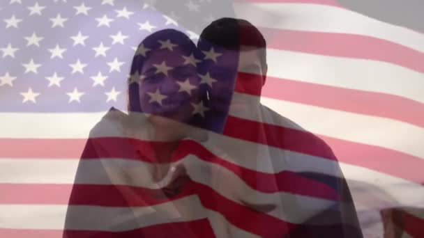 Animación Pareja Diversa Enamorada Sobre Bandera Estados Unidos América Patriotismo — Vídeos de Stock