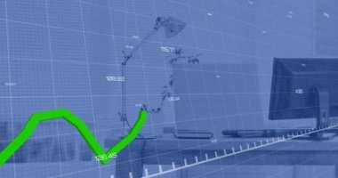 Ofisteki bilgisayardan yeşil hat ve veri işleme animasyonu. Dijital olarak oluşturulmuş küresel bağlantılar, hesaplama ve veri işleme kavramı.