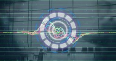 Yuvarlak tarayıcı ve veri işleme animasyonları. Ofiste yürüyen insanların hızlandırılmış verilerine karşı. Bilgisayar arayüzü ve iş veri teknolojisi kavramı