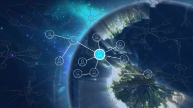 Dünyanın animasyonu, bağlantılar ağı ve veri işleme. Dijital olarak oluşturulmuş küresel bağlantılar, hesaplama ve veri işleme kavramı.