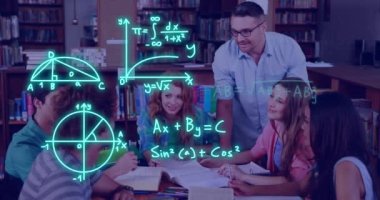 Çeşitli öğrenciler üzerinde denklem ve veri işleme animasyonları. Küresel eğitim, öğrenim, okul, dijital arayüz ve dijital olarak oluşturulan veri işleme kavramı.