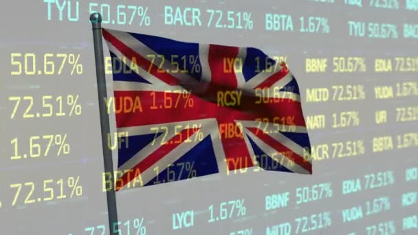 在灰色背景下 在飘扬的英国国旗上对股票市场数据进行动画处理 国民经济和商业技术概念 — 图库视频影像