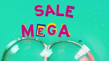 Sıvı ve takılar üzerinde mega satış metninin animasyonu. Satışlar, perakende, iletişim, renk ve şablon konsepti dijital olarak oluşturulmuş video.