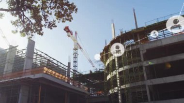 Şantiyeye karşı profil simgelerinin animasyonu. Küresel ağ ve iş teknolojisi kavramı