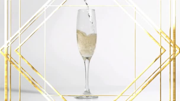Çizgilerin Animasyonu Şampanyanın Üzerindeki Eşkenar Dörtlükler Flüt Bardaklara Beyaz Arka — Stok video