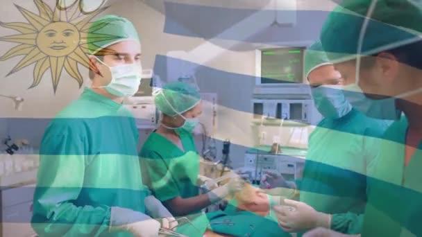 向在医院做手术的外科医生队挥动红旗的动画 国家医疗技术概念 — 图库视频影像