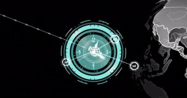 Siyah arkaplanda dönen dünya üzerinde dijital simgelerin ve neon saatlerin animasyonu. Küresel ağ ve iş teknolojisi kavramı