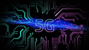 Mavi parlayan dijital dalgaya karşı 5G metin pankartı ve mikroişlemci bağlantılarının animasyonu. Küresel ağ ve iş teknolojisi kavramı
