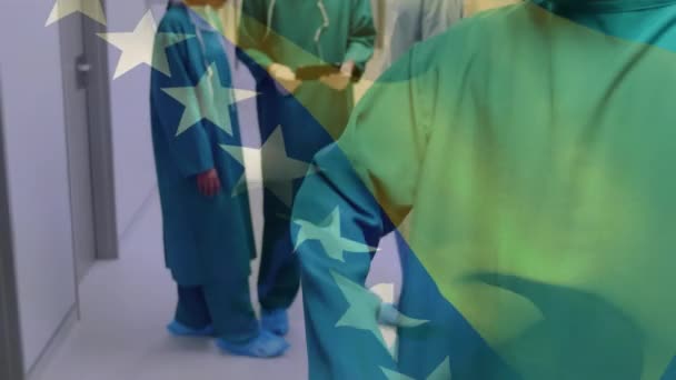 Animatie Van Bosnia Hervina Vlag Biraciale Mannelijke Chirurg Staan Het — Stockvideo