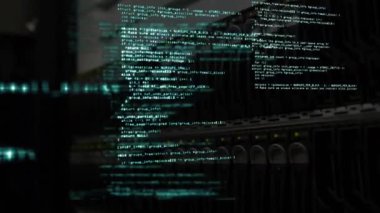 Siyah arkaplan üzerinde veri işleme animasyonu. Küresel iş ve dijital arayüz kavramı, dijital olarak oluşturulmuş video.