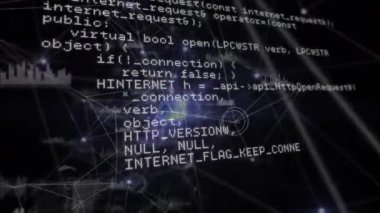 Siyah arkaplana karşı bağlı noktalar ve grafik simgeleri üzerinde bilgisayar dilinin animasyonu. Dijital olarak üretilmiş, hologram, iletişim, rapor, iş dünyası, kodlama ve teknoloji kavramı.