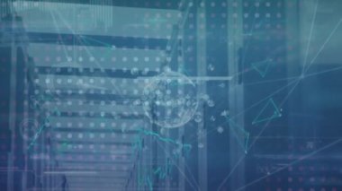 Bilgisayar sunucu odasındaki profil simgelerinin ve veri işlemlerinin animasyonu. Küresel ağ ve iş veri depolama teknolojisi kavramı