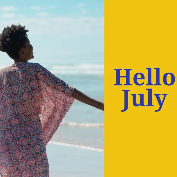 Složení Ahoj Červenec Text Nad Africkou Americkou Ženou Pláži Léto — Stock fotografie