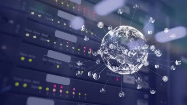 Animering Globen Affärsprofil Ikoner Snurrar Mot Närbild Dator Server Globalt — Stockvideo