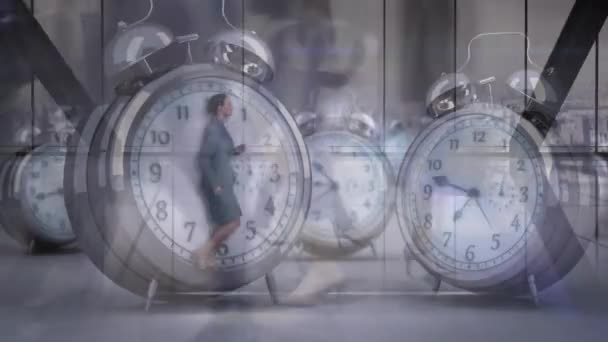 Animation Caucasian Businesswoman Running Clock Time Lapse People Walking Office — Stock Video