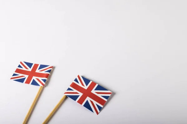 Bovenaanzicht Van Britse Vlaggen Geïsoleerd Witte Achtergrond Kopieer Ruimte Nationale — Stockfoto