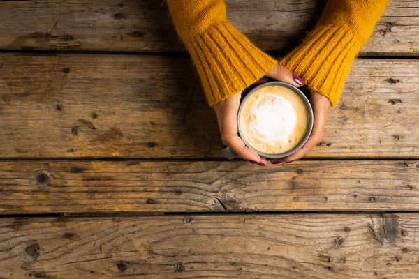 Cropped Hands Caucasian Woman Wearing Yellow Sweater Holding Coffee Cup — Stock Photo, Image