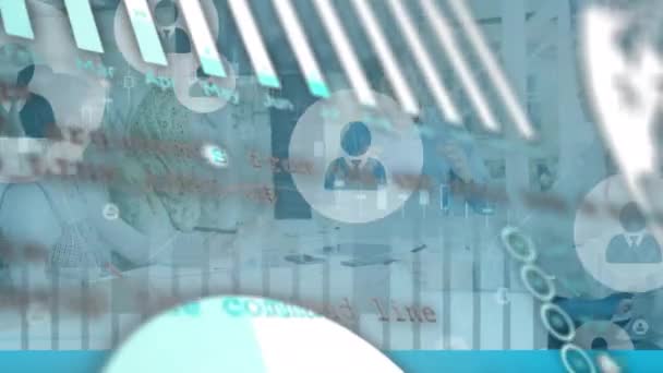 Ofisteki Çeşitli Adamları Üzerinde Istatistik Veri Işleme Animasyonu Küresel Finans — Stok video
