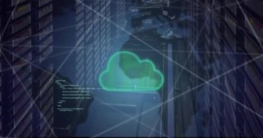 Bulut animasyonu, bağlantılar ağı, dünya haritası ve sunucu odası üzerinde veri işleme. Dijital olarak oluşturulmuş küresel iletişim, ağ, veri ve dijital arayüz teknolojisi kavramı.