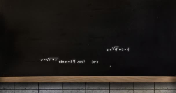 Animação Equações Matemáticas Sobre Placa Preta Educação Aprendizagem Conhecimento Ciência — Vídeo de Stock