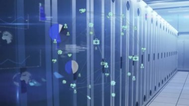 Bilgisayar sunucu odasına karşı veri işleme üzerinde dönen tıbbi simgelerin dünya animasyonu. Tıbbi araştırma ve iş veri depolama teknolojisi kavramı