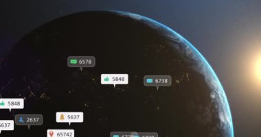 Dünya çapında sosyal medya simgeleri ve veri işleme animasyonları. Dijital olarak oluşturulmuş küresel bağlantılar, iş, finans, bilgisayar ve veri işleme kavramı.