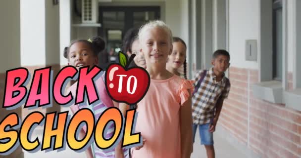 Animace Zpět Školy Text Přes Šťastný Různorodé Školáky Škole Vzdělávání — Stock video