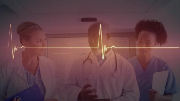 Animacja Przetwarzania Danych Medycznych Nad Różnymi Lekarzami Szpitalu Koncepcja Przetwarzania — Wideo stockowe