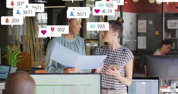 Animación Del Procesamiento Datos Redes Sociales Través Diversos Empresarios Cargo — Vídeos de Stock