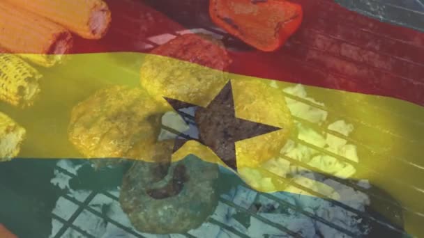 Bbqのハンバーガーの上にガーナの国旗のアニメーション 愛国心 夏と夏のパーティーのコンセプトデジタル生成ビデオ — ストック動画