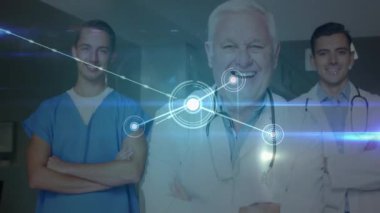 Çeşitli doktorlar üzerindeki bağlantı ağının animasyonu. Küresel tıp, sağlık hizmetleri, bağlantılar, bilgisayar ve veri işleme kavramı dijital olarak oluşturulmuş video.