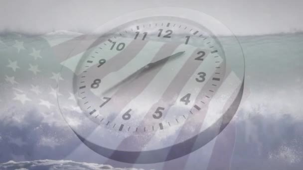 Animation Horloge Cochant Sur Drapeau Des Etats Unis Patriotisme Américain — Video