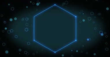 Siyah arka planda altıgenlerin üzerinde ilaç ikonu animasyonu. Tıp, sağlık, şablon ve dijital arayüz kavramı dijital olarak oluşturulmuş video.