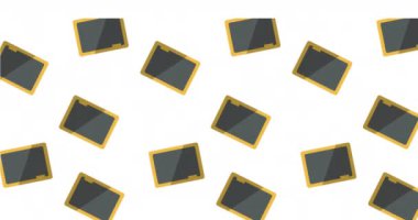 Beyaz arka planda soru işaretlerinin üzerinde yüzen karatahta simgelerinin canlandırılması. Eğitim, öğrenim, okul ve veri işleme kavramı dijital olarak oluşturulmuş video.