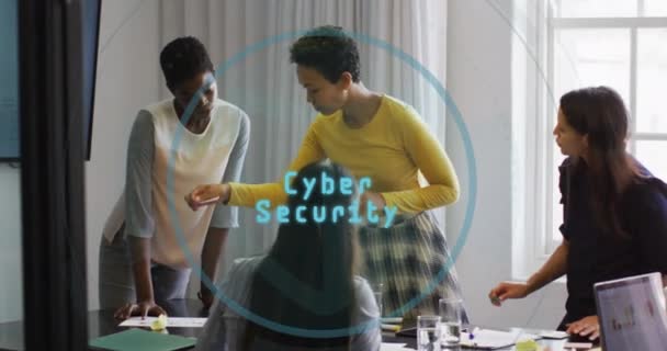 Animation Cybersikkerhed Tekstbehandling Forskellige Forretningsfolk Kontoret Global Forretning Økonomi Computing – Stock-video