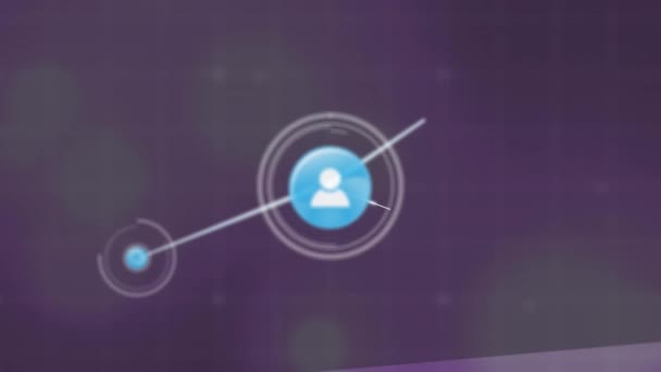 デジタルアイコンのネットワーク 接続点 紫の背景に対するデータ処理のアニメーション グローバルネットワークとビジネステクノロジーのコンセプト — ストック動画