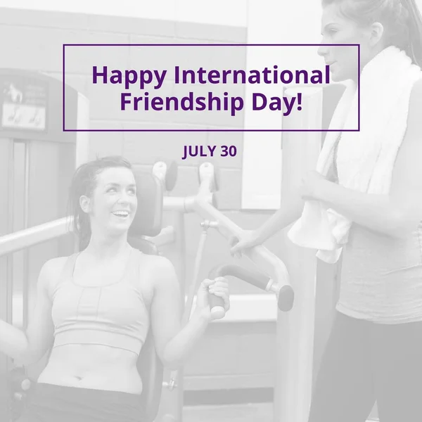 Счастливый Международный День Дружбы Фиолетовом Цвете Над Счастливыми Кавалерами Подругами — стоковое фото