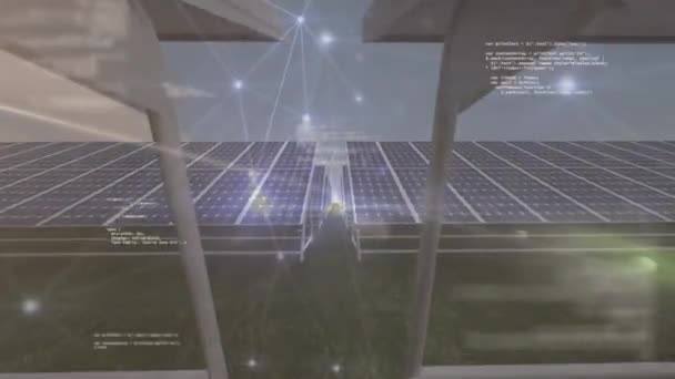 Анімація Обробки Даних Над Сонячними Панелями Глобальна Сонячна Енергія Бізнес — стокове відео