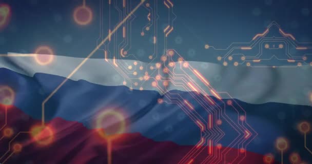 在俄罗斯国旗上方的电路板动画 全球计算机 数字接口和数据处理概念 — 图库视频影像