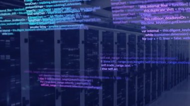 Bilgisayar sunucu odasına karşı veri işleme ve mozaik karelerin animasyonu. Bilgisayar arayüzü ve iş veri depolama teknolojisi kavramı