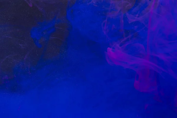Close Tinta Rosa Azul Brilhante Água Com Espaço Cópia Sobre — Fotografia de Stock
