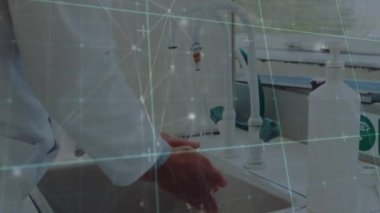 Kafkas erkek doktorun el yıkama şebeke deseninde bağlı ikonların animasyonu. Dijital bileşik, çoklu pozlama, iletişim, üç boyutlu ve sağlık hizmeti kavramı.