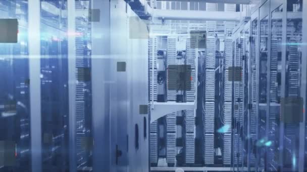 コンピュータサーバー室に対する正方形 ライトスポット モザイク広場のアニメーション グローバルネットワーキングとビジネスデータストレージ技術のコンセプト — ストック動画