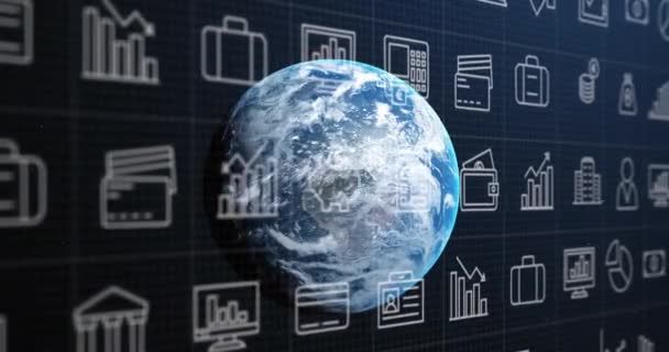 在蓝色背景下 在网格网络上对着地球动画多个数字图标 计算机接口和商业技术概念 — 图库视频影像