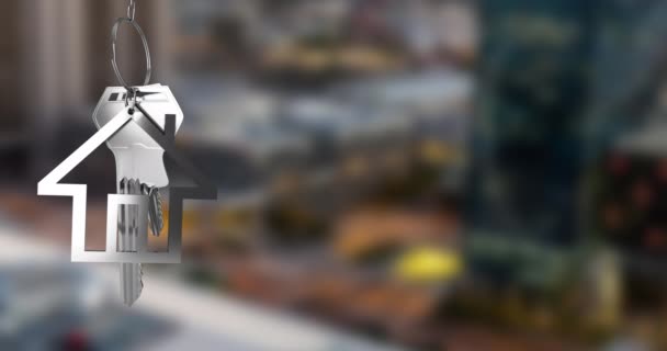 Анімація Висячих Ключів Від Срібного Будинку Проти Розмитого Вигляду Міського — стокове відео
