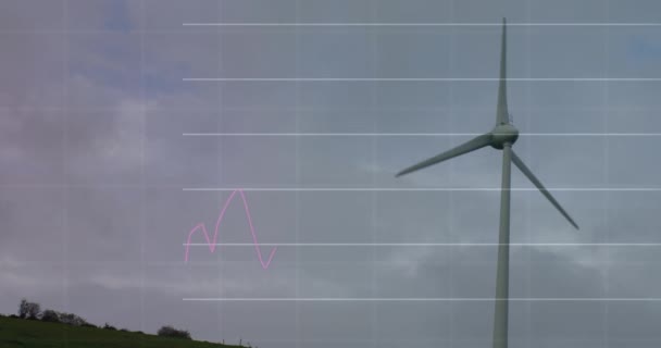 Gri Gökyüzüne Karşı Dönen Yel Değirmeni Üzerinde Istatistiksel Veri Işleme — Stok video
